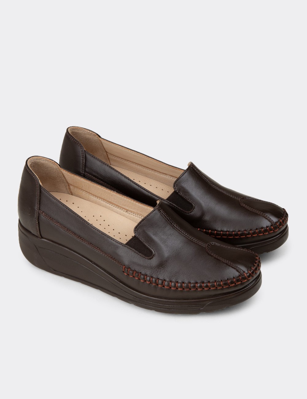 Women's Brown Leather Comfort Wedge Slip-On - N0134ZKHVC01