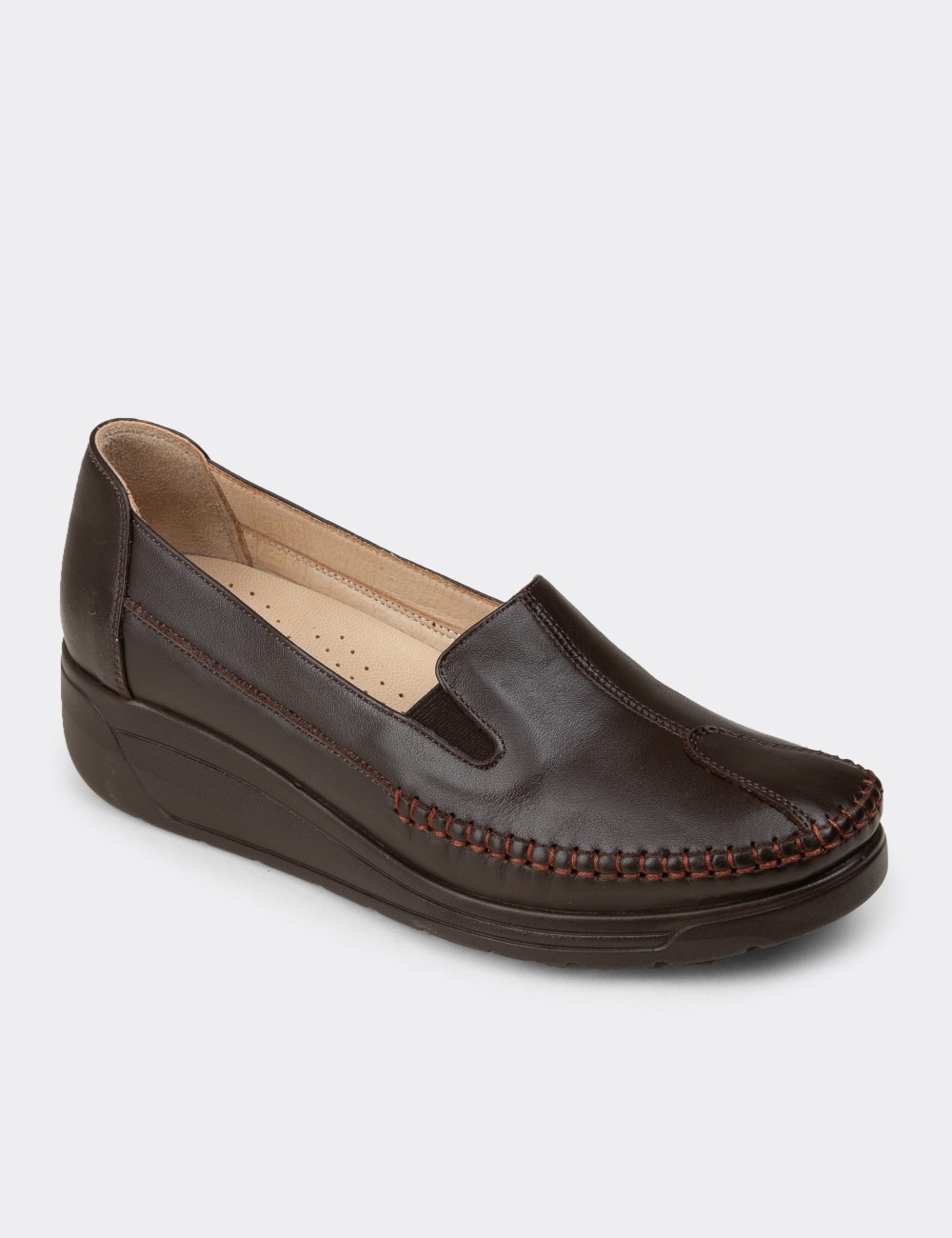 Women's Brown Leather Comfort Wedge Slip-On - N0134ZKHVC01