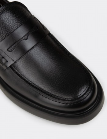 Men's Black Leather Loafers