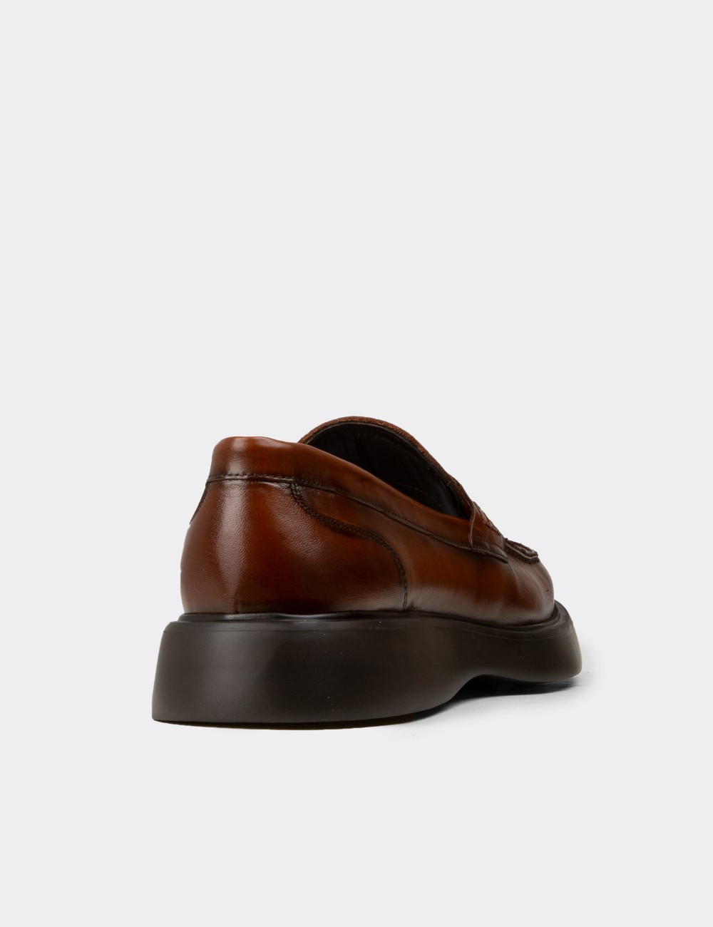 Men's Tan Leather Loafers - F6683MTBAP01