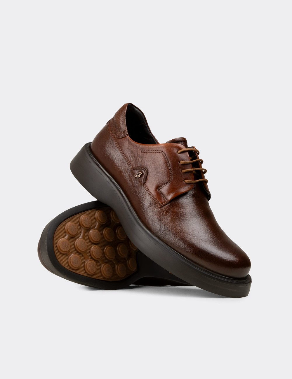 Men's Tan Leather Lace-Up Footwear - F6605MTBAP01