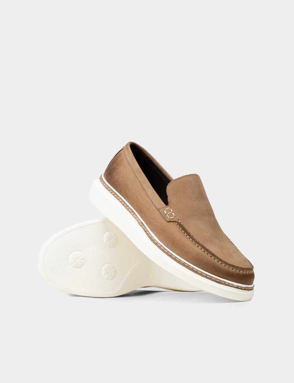 Men's Sandstone Nubuck Calfskin Loafers - EK111MVZNC01