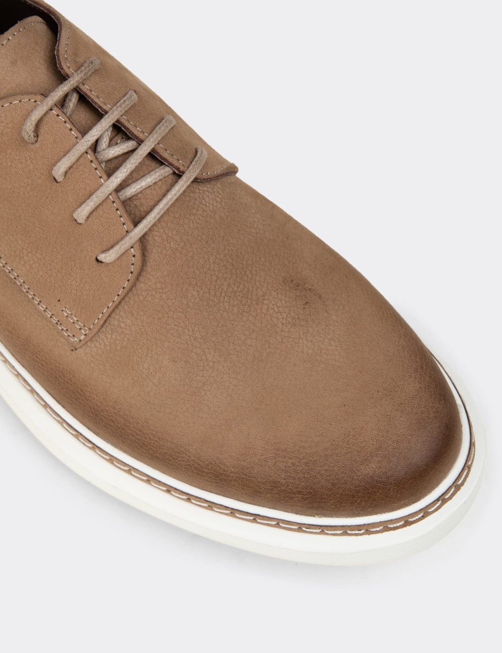 Men's Sandstone Nubuck Calfskin Laced Shoes - EK112MVZNC01