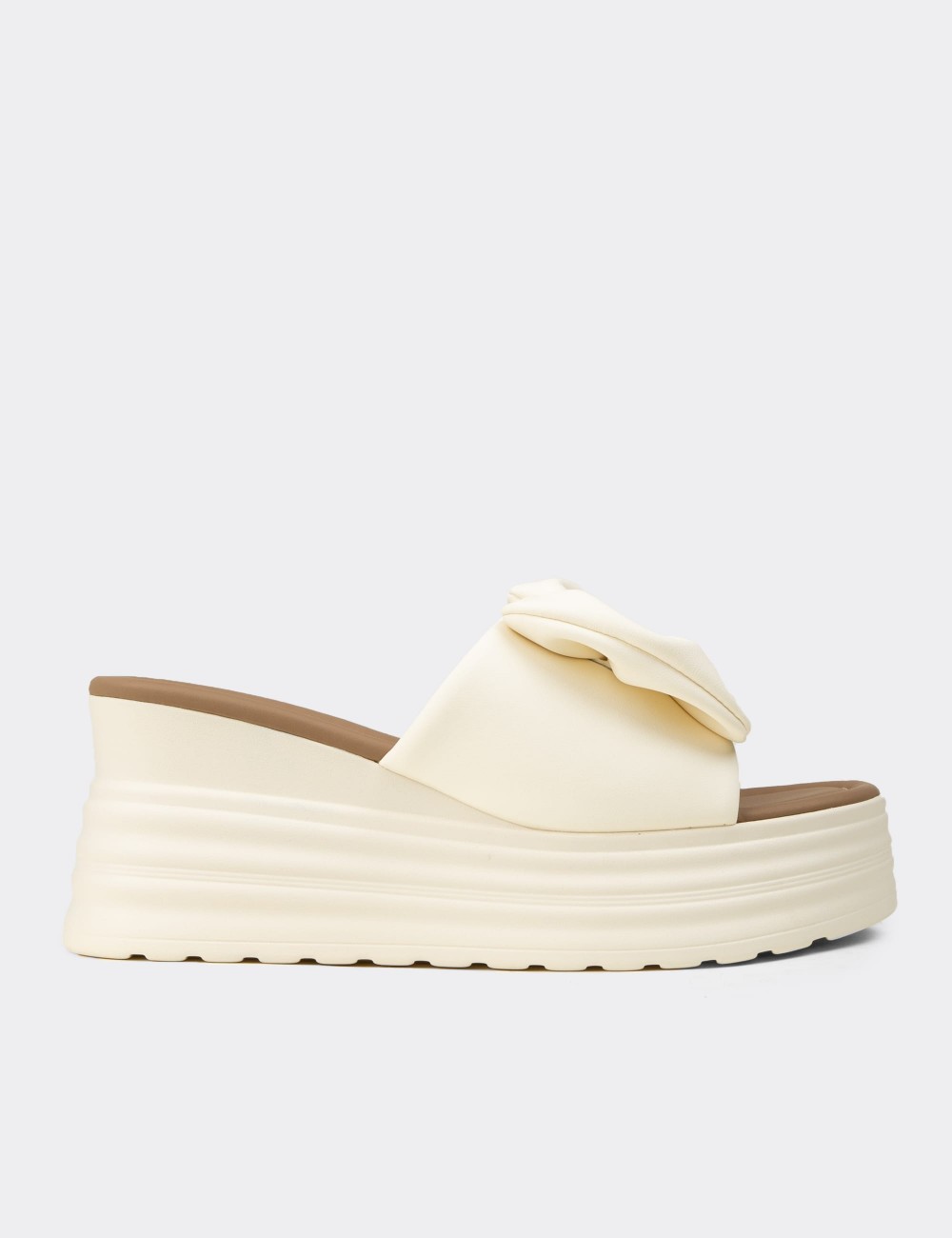 Women's Beige Platform Mule - 26450ZBEJP01