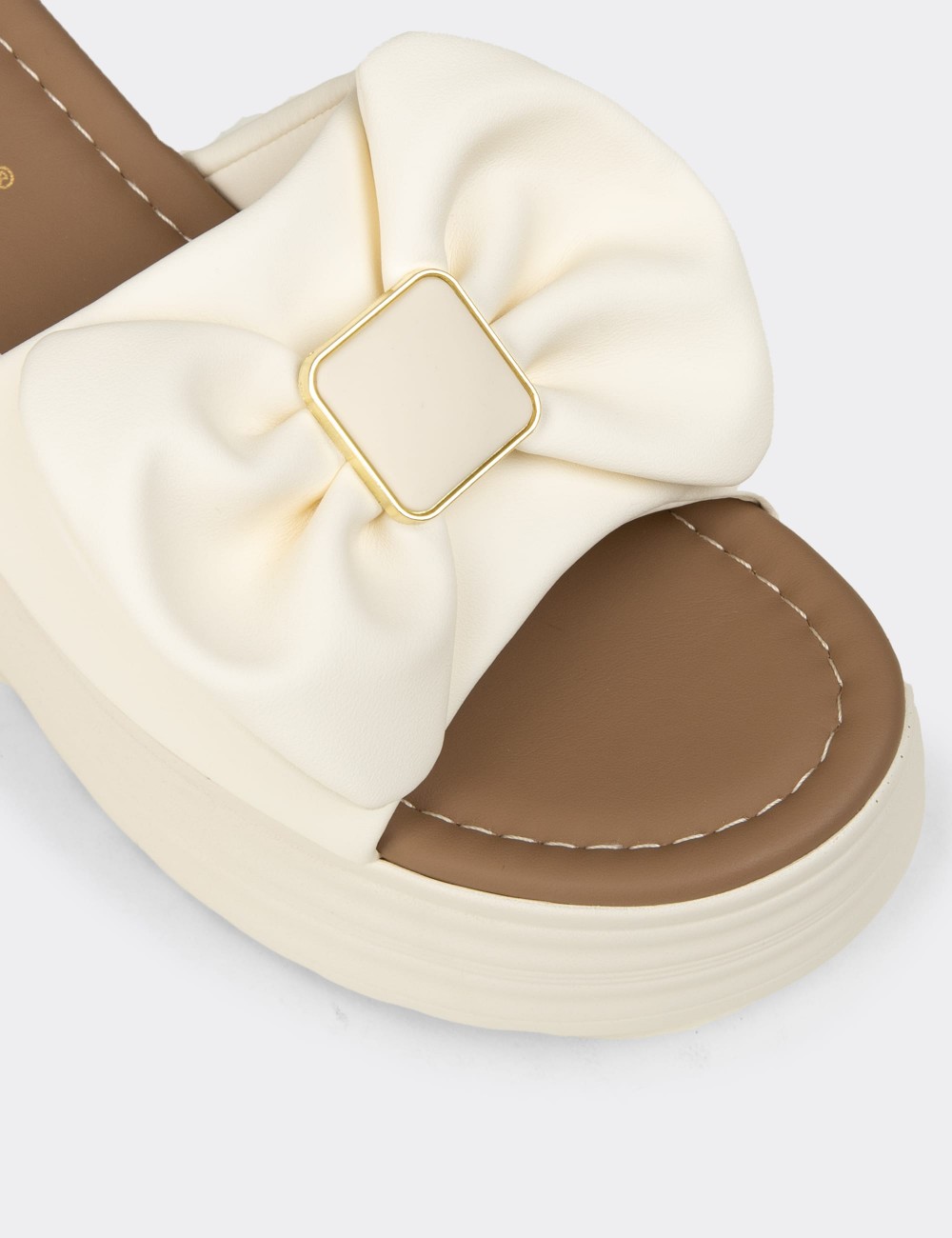 Women's Beige Platform Mule - 26450ZBEJP01