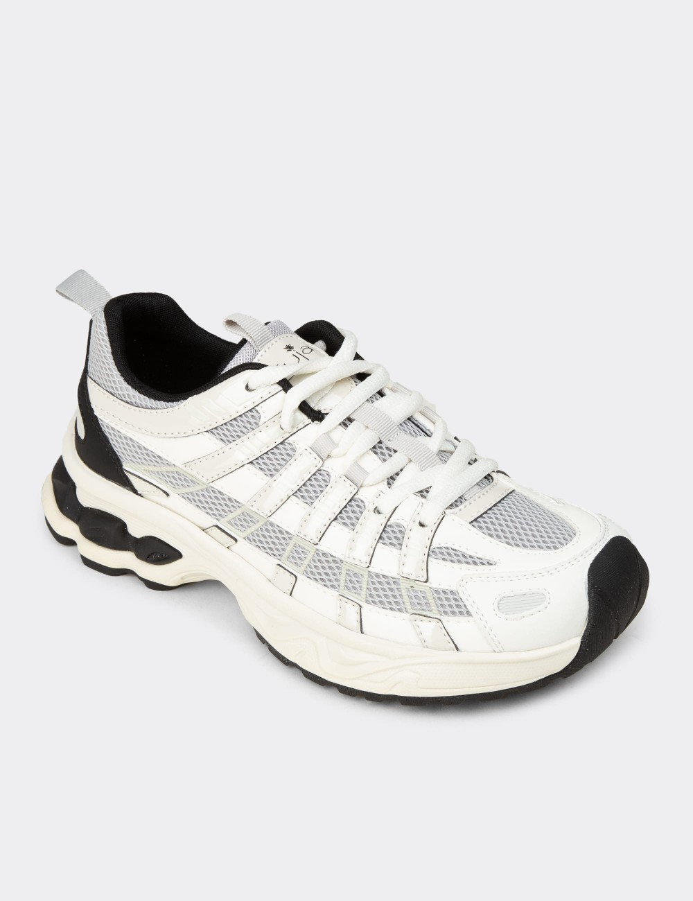 Women's White Sneakers - 26369ZBYZP01