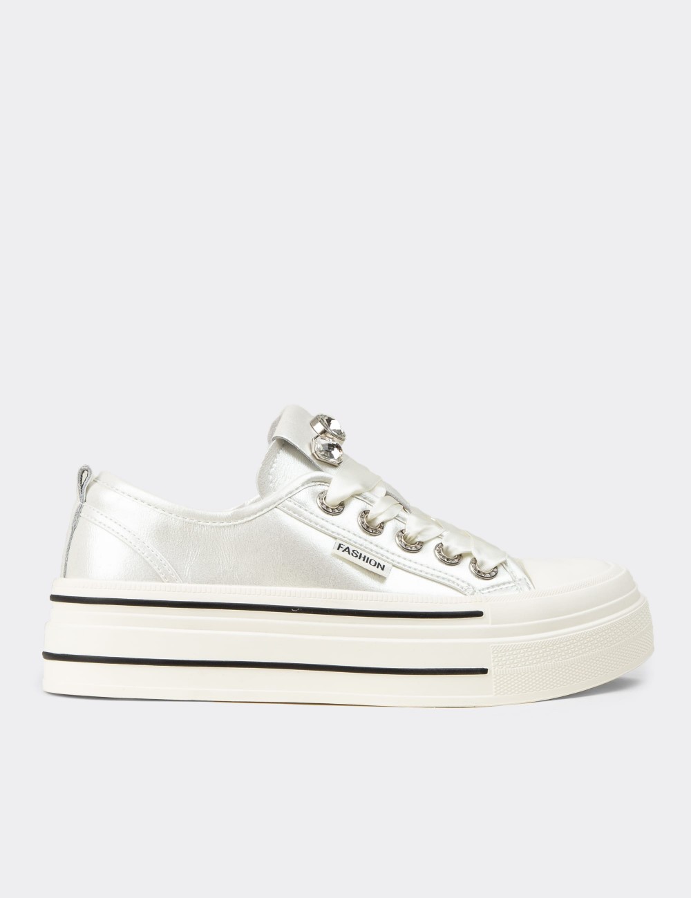 Women's White Patent Sneaker - K0524ZBYZC01