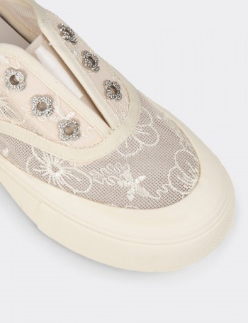 Women's Lace Slip-On Platform Sneakers