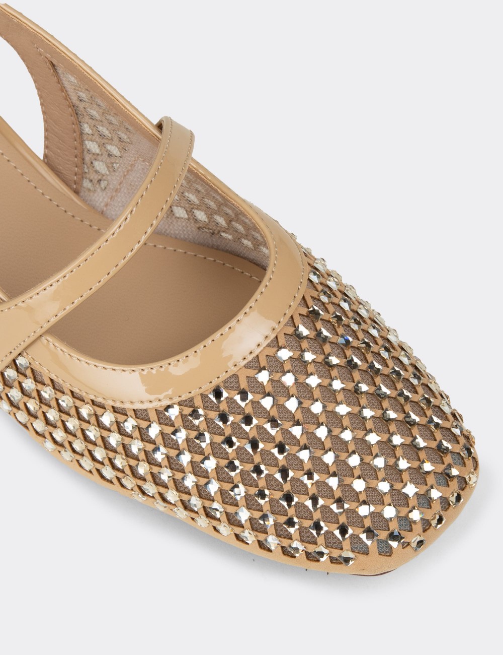 Women's Sandstone Crystal-Decorated Slingback Heels - 26487ZVZNP01