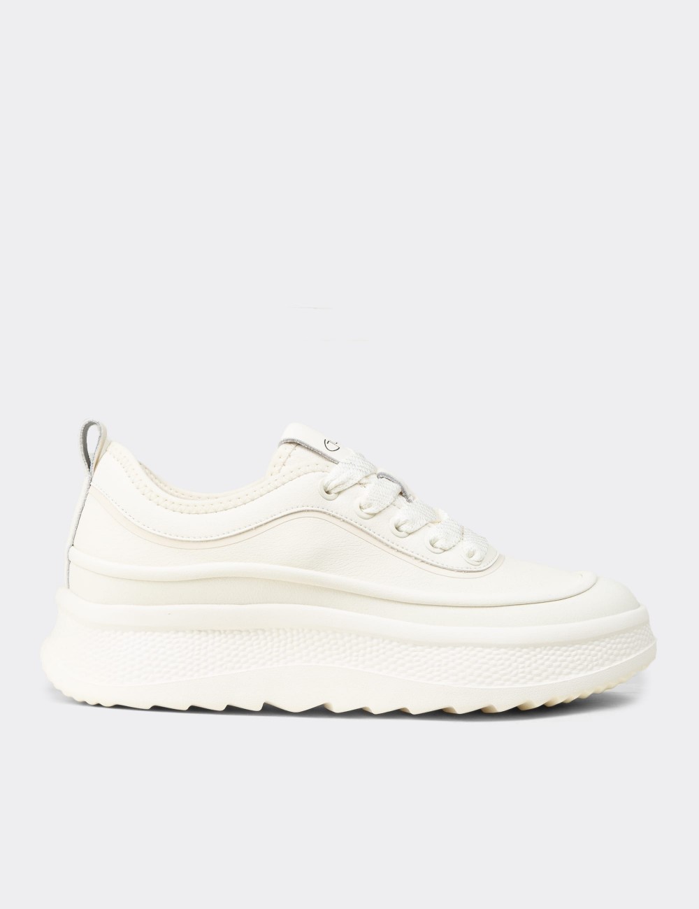 Women's Beige Sneakers - 26373ZBEJP01