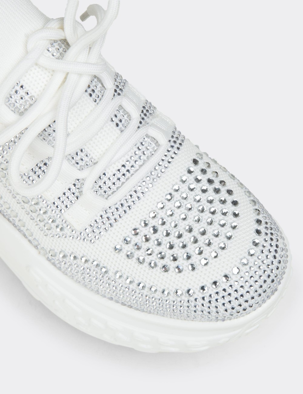 Women’s White Crystal Platform Sneakers - K0018ZBYZC01