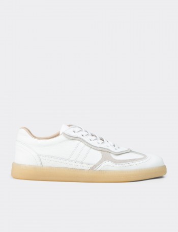 Women's Minimalist White Leather Sneakers