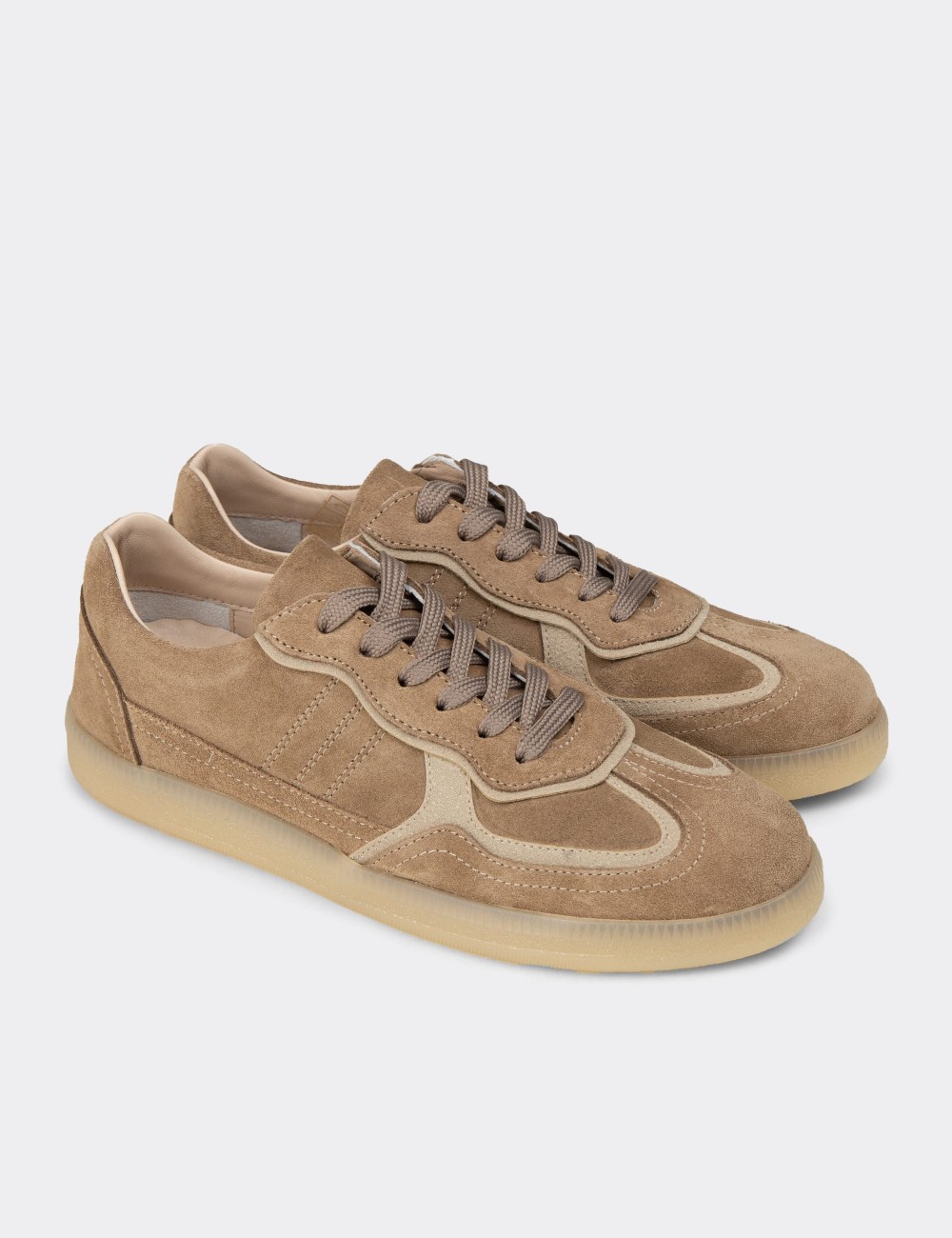 Women's Sandstone Suede Leather Minimalist Sneakers - R2601ZVZNC01