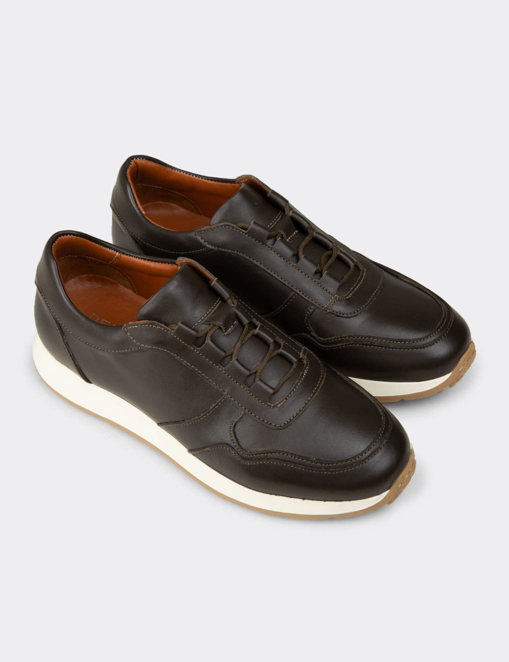 Men's Khaki Leather Sneakers - E8210MHAKE01