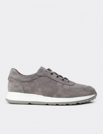 Men's Gray Suede Sneakers