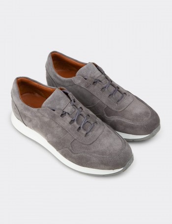 Men's Gray Suede Sneakers