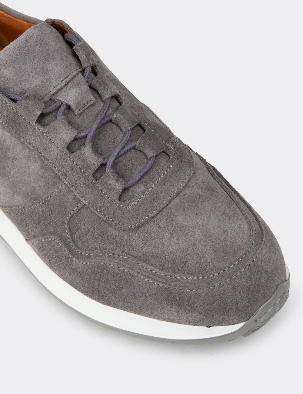 Men's Gray Suede Sneakers - E8210MGRIE01