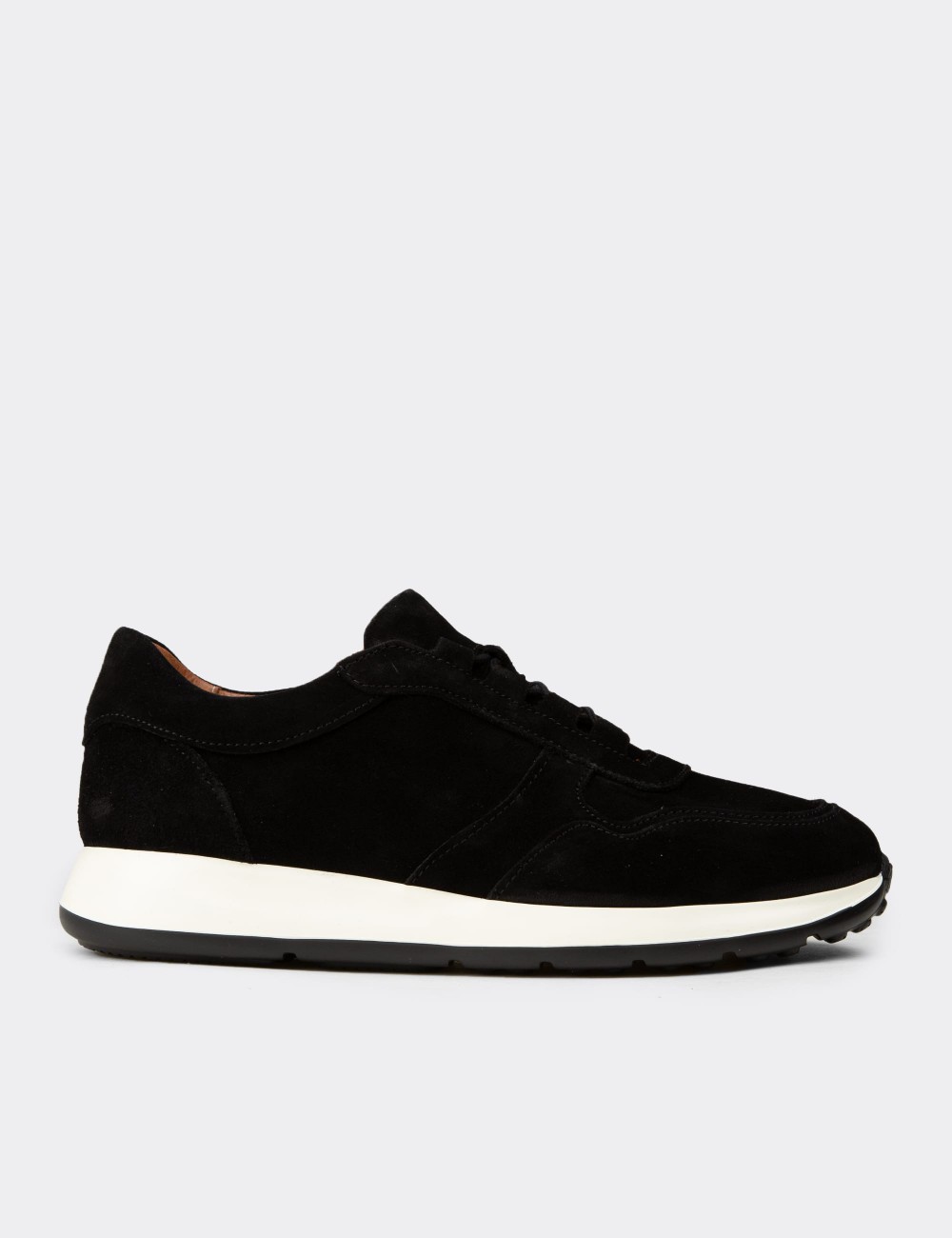 Men's Black Suede Sneakers - E8210MSYHE02