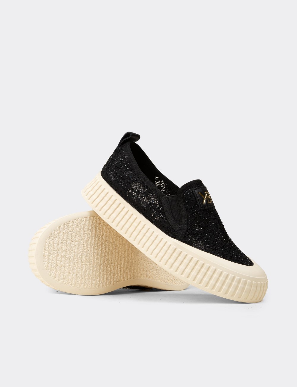 Women's Black Slip-on Sneakers - K1053ZSYHC01
