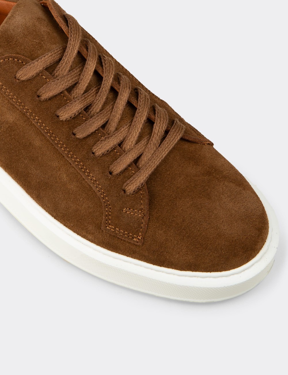 Men's Tan Suede Athletic Shoes - E4182MTBAE01