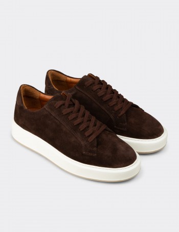 Men's Brown Suede Athletic Shoes