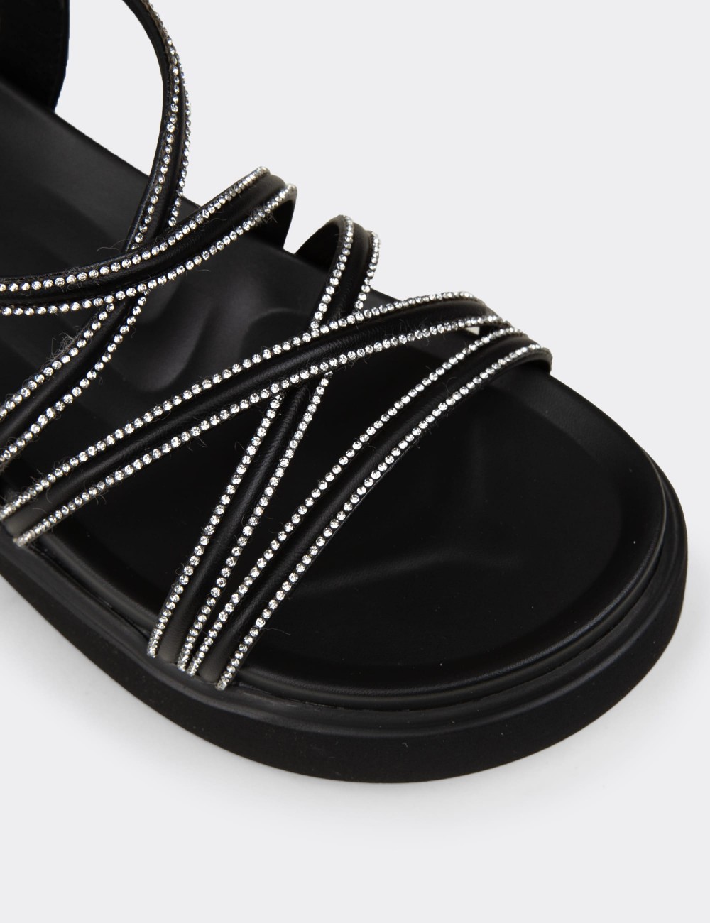 Women's Black Sandals - K0086ZSYHC01