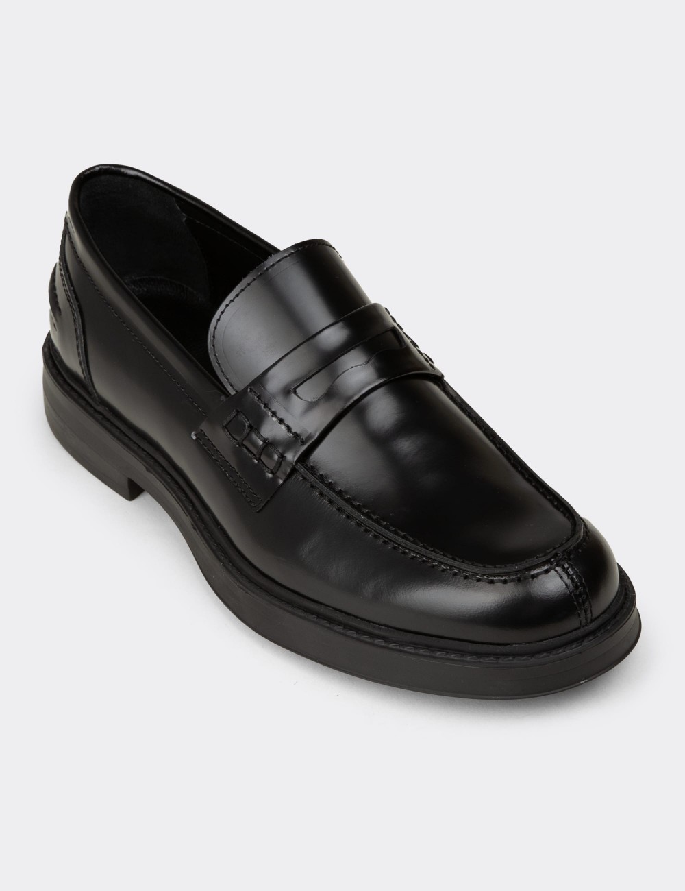 Men's Black Florantic Leather Loafers - 02021MSYHC03