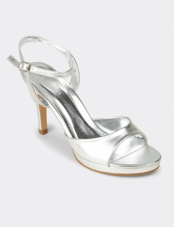 Women's Silver Platform Heeled Ankle Strap Sandals