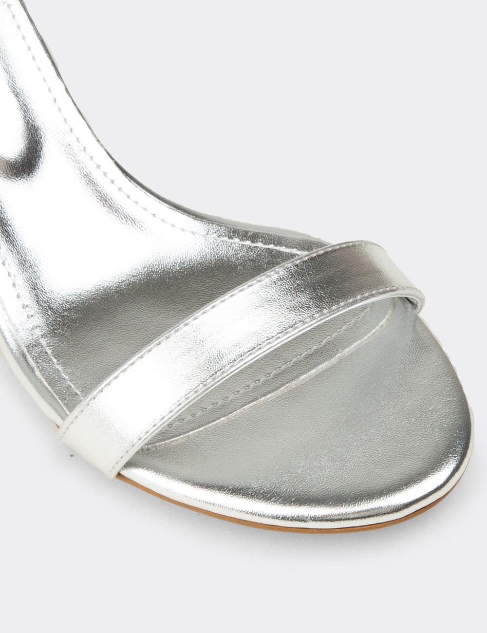 Women's Silver Simple Strappy Heeled Sandals - K7110ZGMSM01