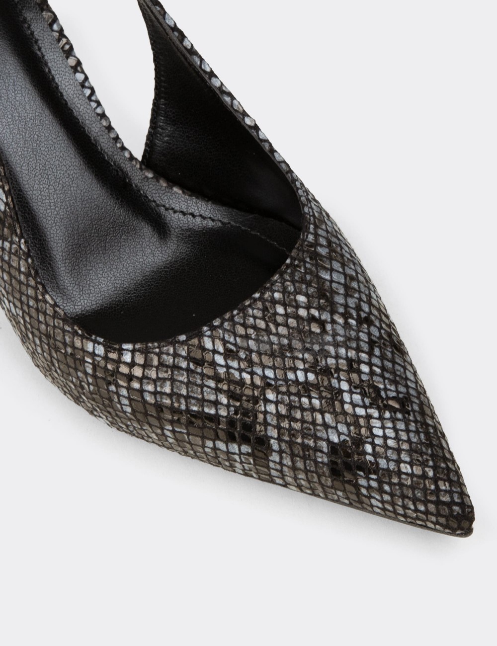 Women's Black Python Pattern Slingback Heels - RD125ZSYHM01