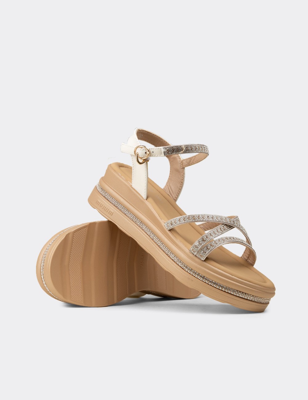 Women's Embellished Beige Platform Sandals - K0095ZBEJC01