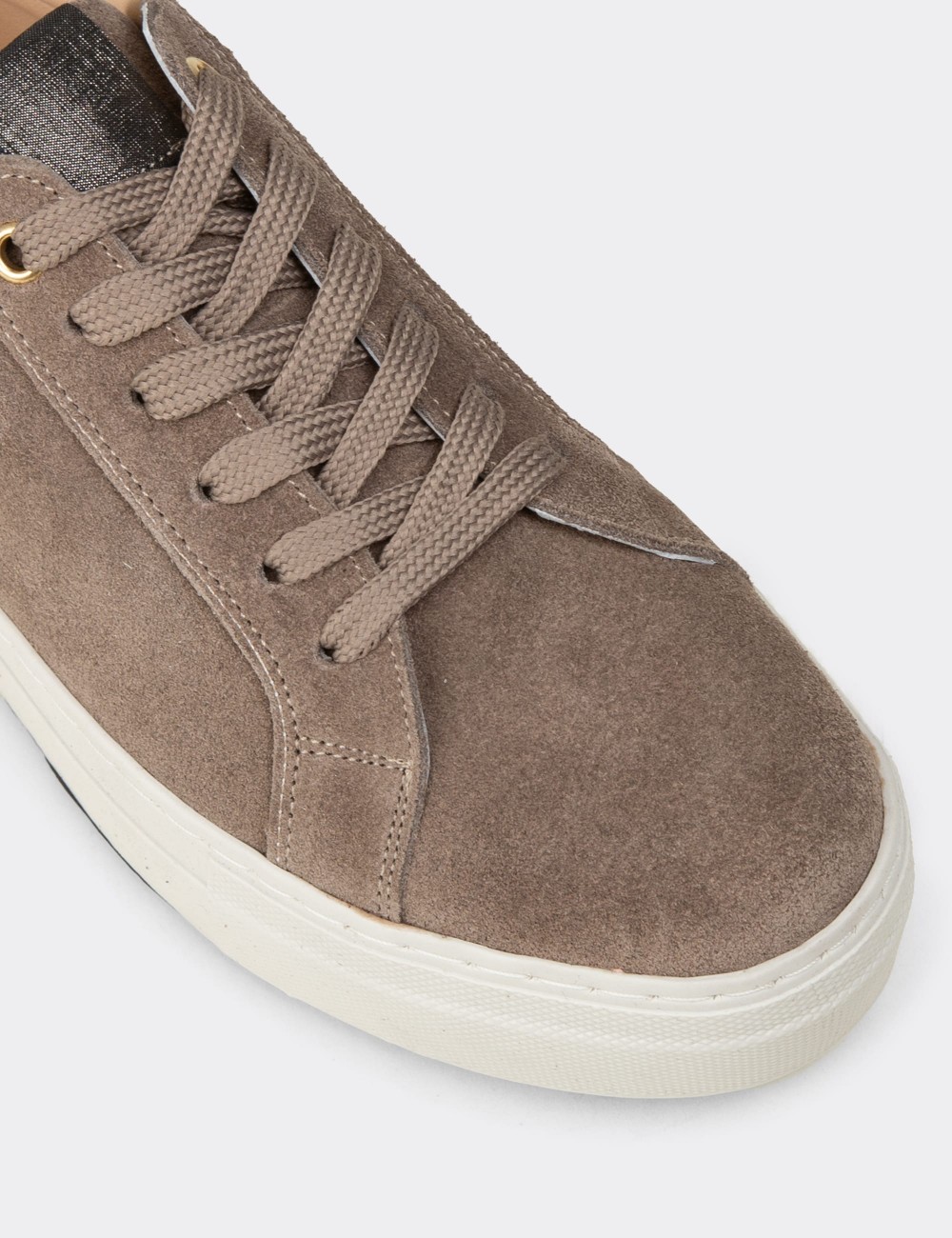 Women's Sandstone Suede Leather Sneakers - R2571ZVZNC01