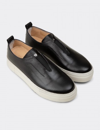Women's Black Leather Sneakers