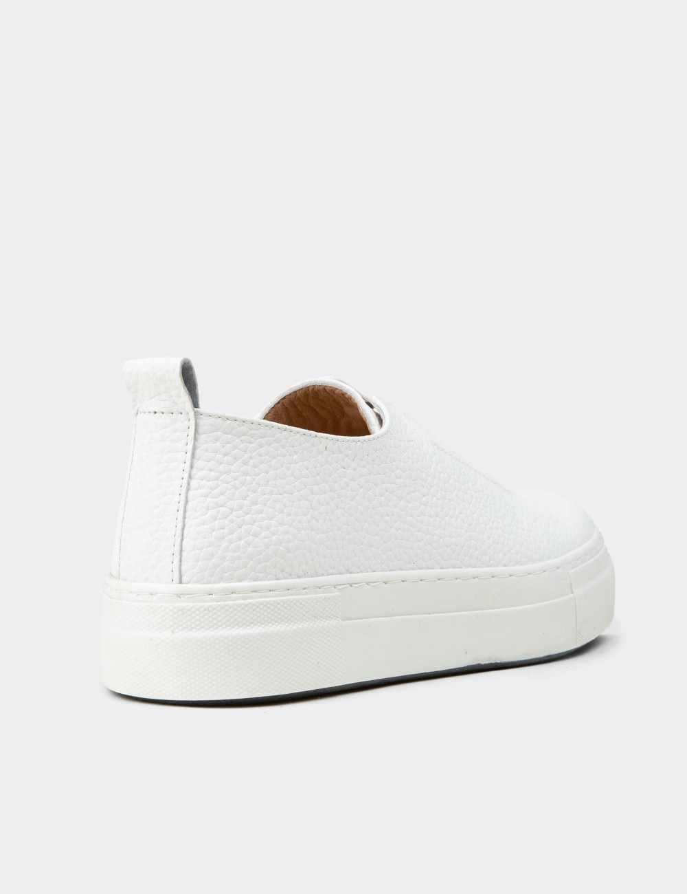 Men's White Leather Sneakers - R2233ZBYZC01