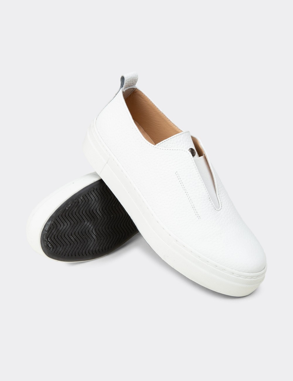 Men's White Leather Sneakers - R2233ZBYZC01