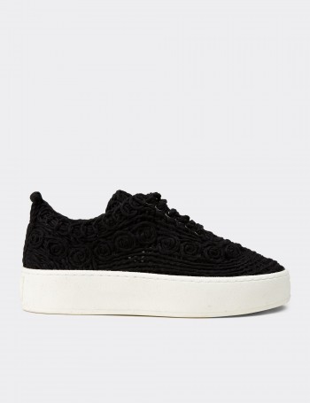 Women's Black Sneakers