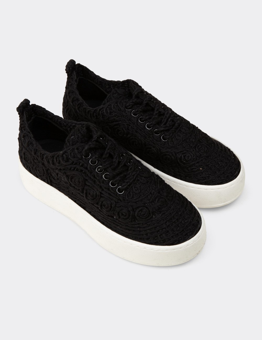 Women's Black Sneakers - K0046ZSYHM01