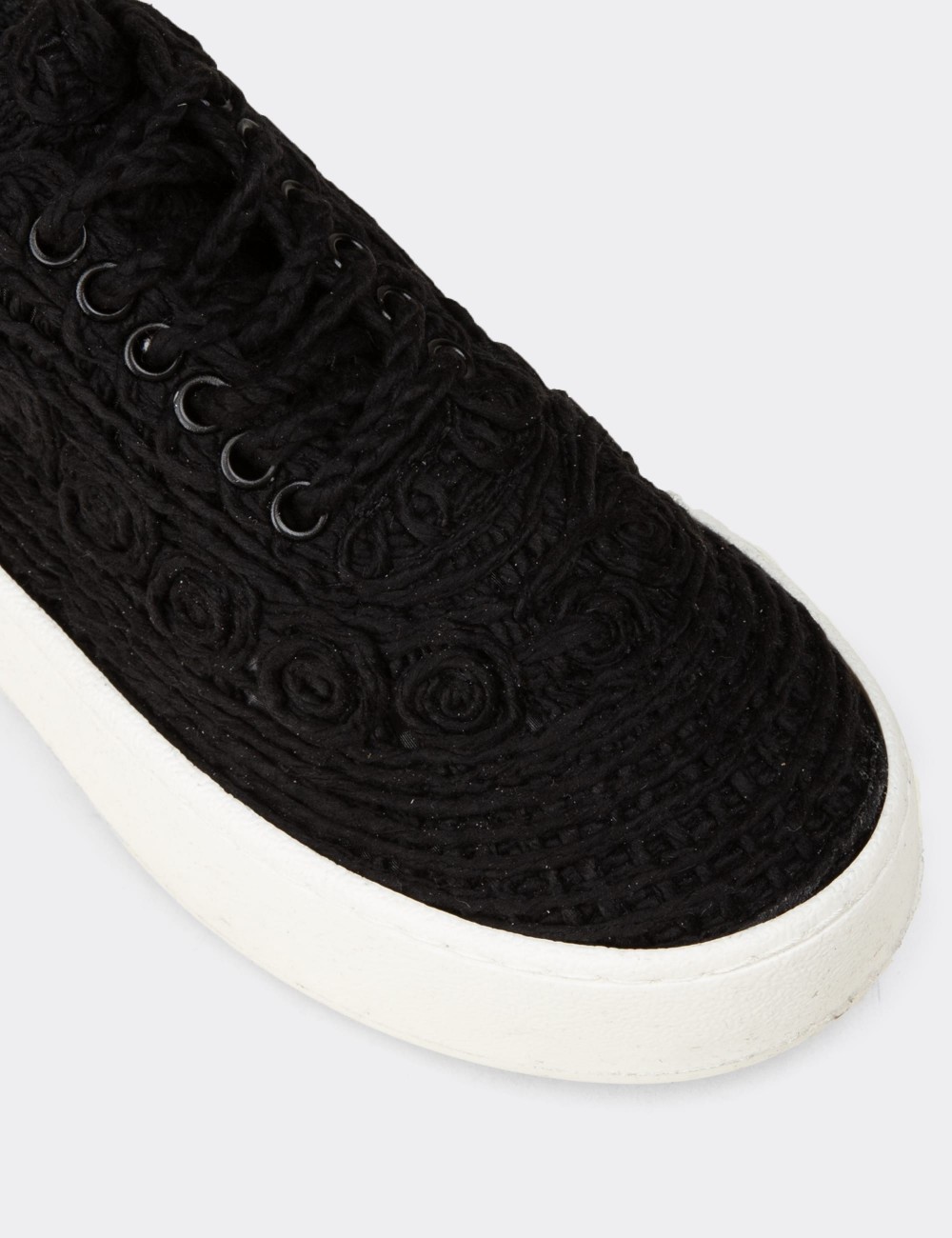 Women's Black Sneakers - K0046ZSYHM01