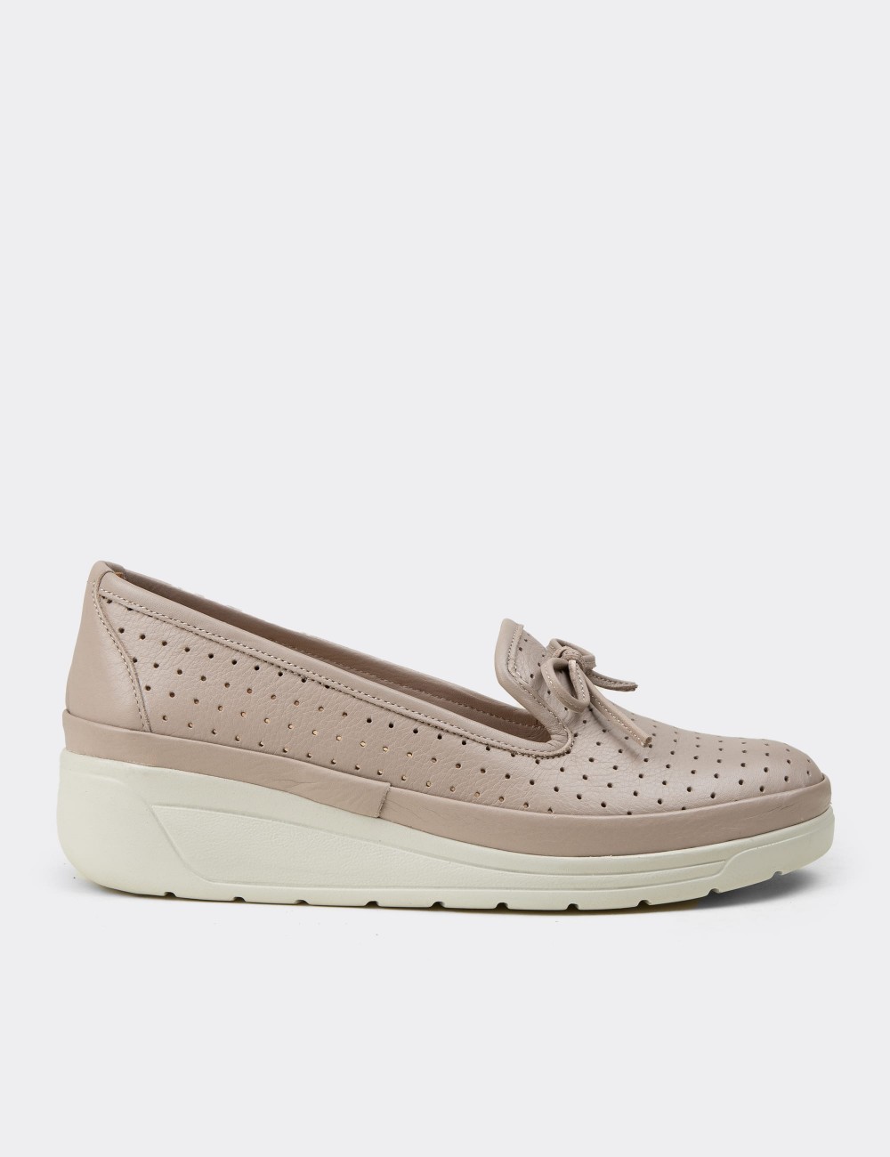 Women's Beige Leather Wedge Slip-On - N3502ZBEJC01
