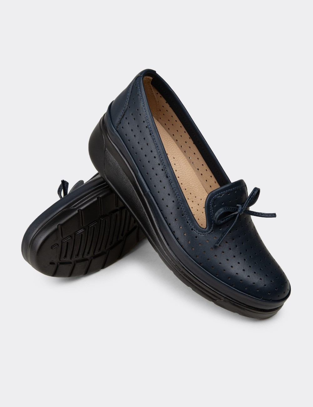Women's Navy Leather Wedge Slip-On - N3502ZLCVC01