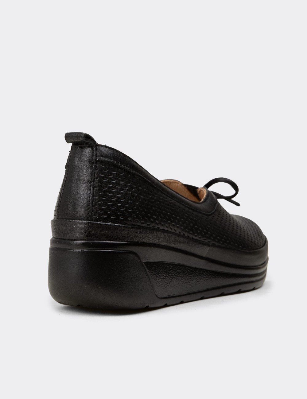 Women's Black Leather Wedge Slip-On - N3711ZSYHC01