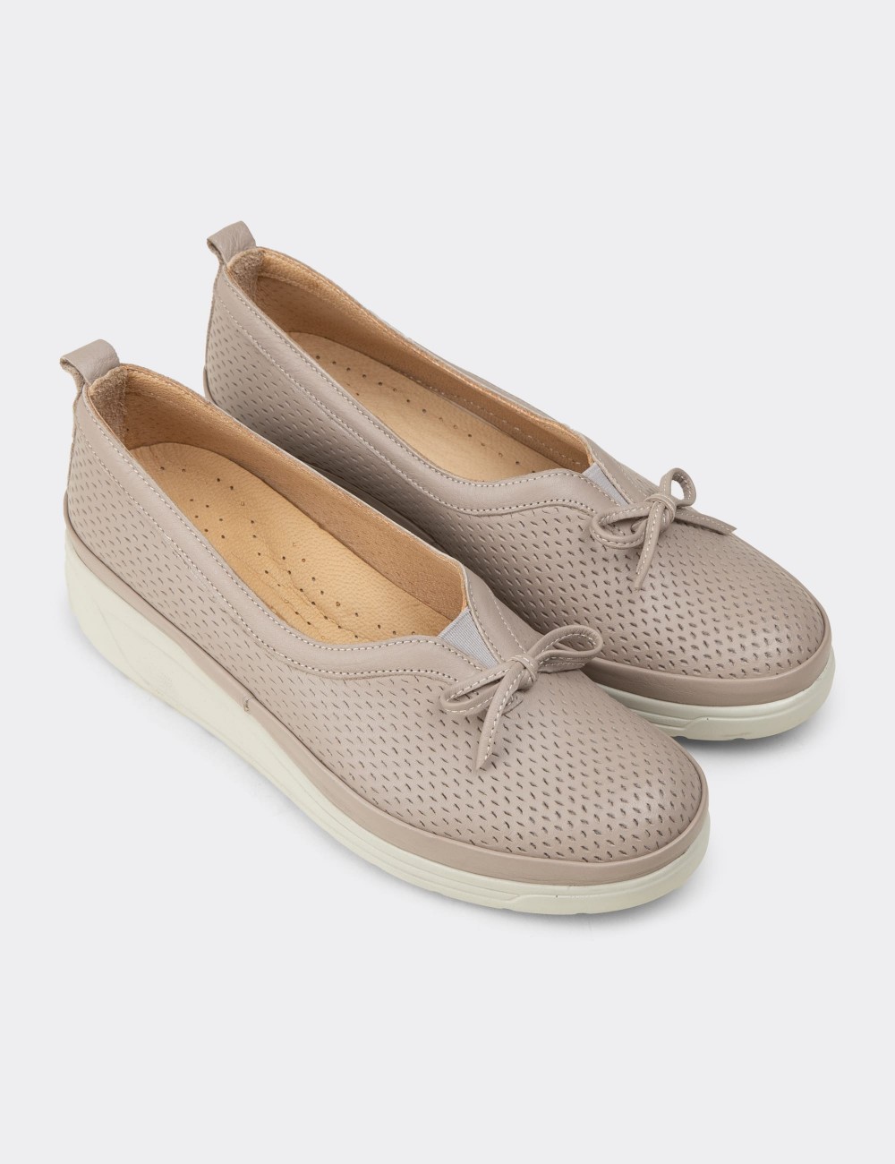 Women's Sandstone Leather Wedge Slip-On - N3711ZVZNC01