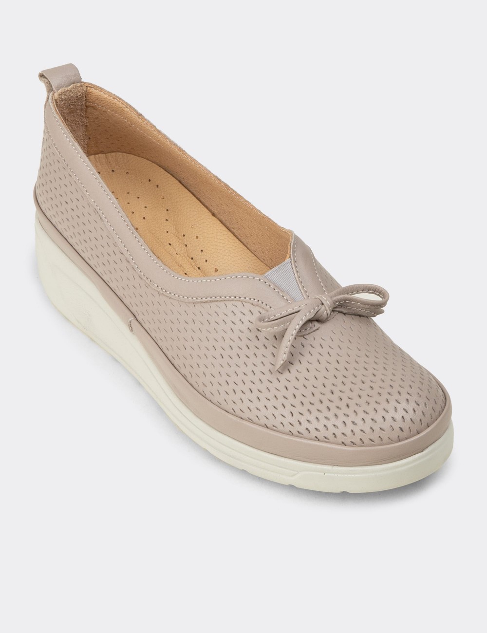 Women's Sandstone Leather Wedge Slip-On - N3711ZVZNC01