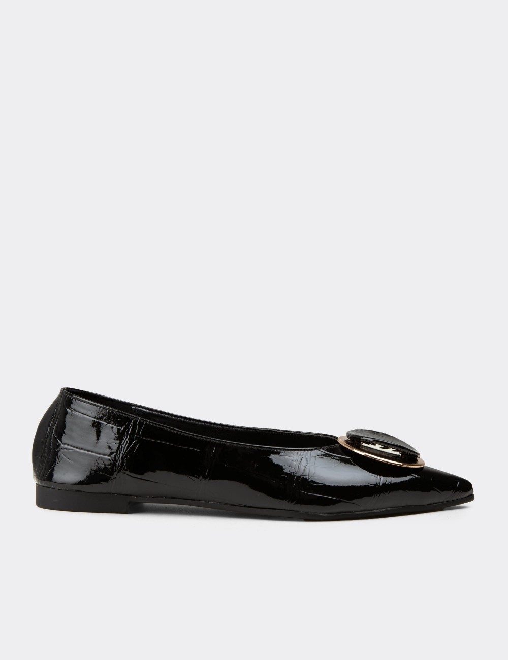 Women's Black Pointed Toe Flats with Buckle Detail - RD923ZSYHM01