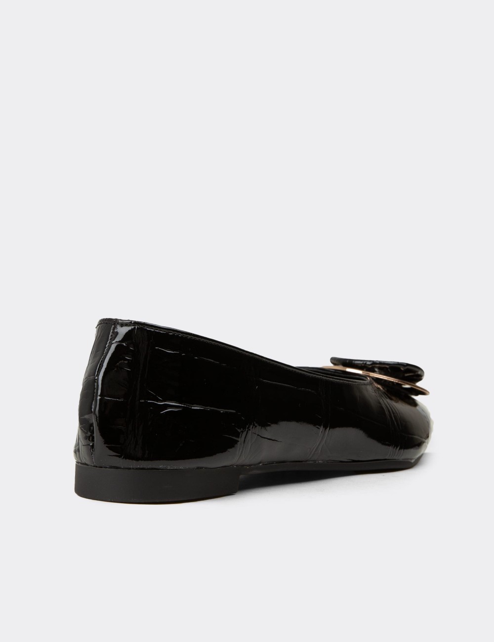 Women's Black Pointed Toe Flats with Buckle Detail - RD923ZSYHM01