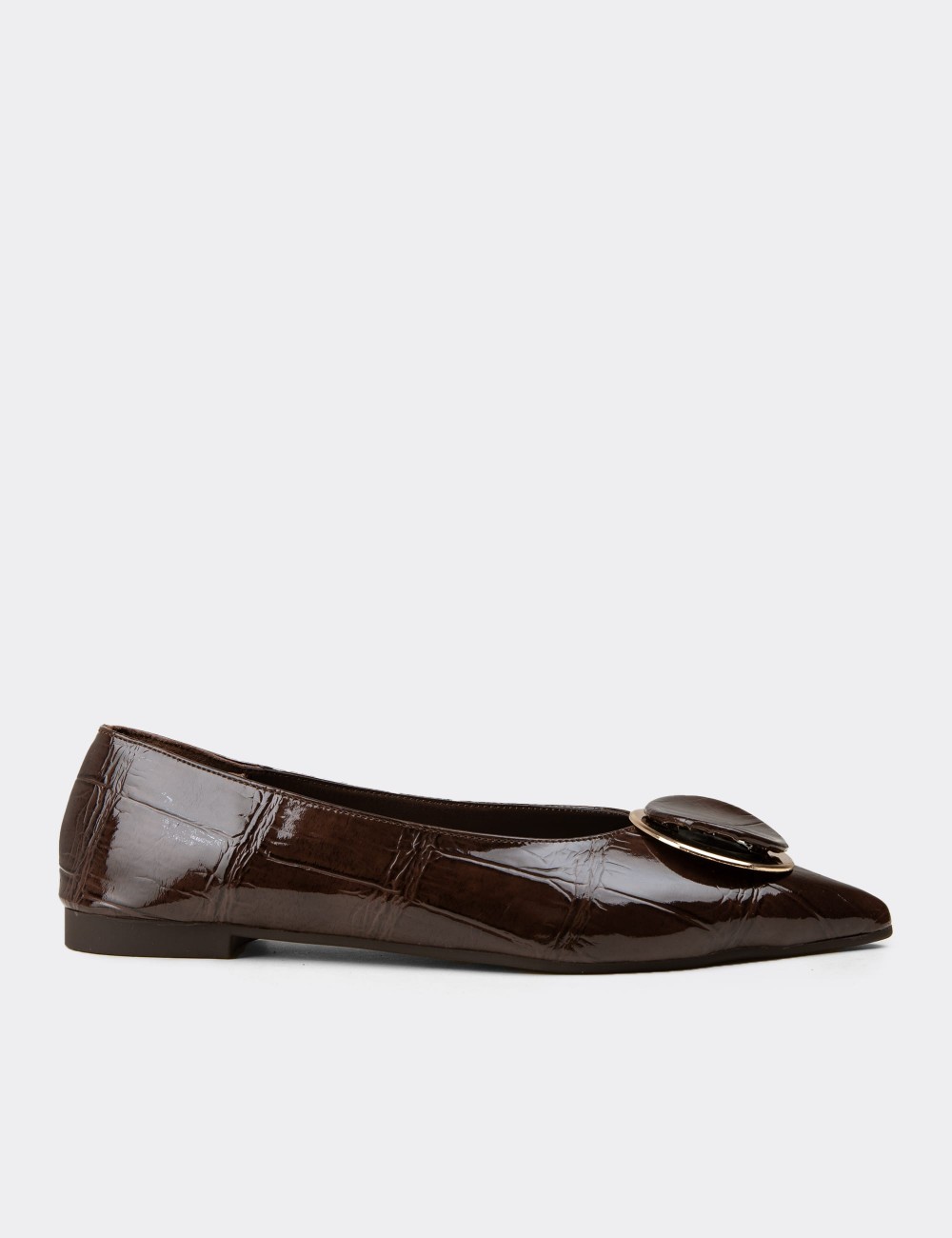 Women's Brown Pointed Toe Buckled Flats - RD923ZKHVM01