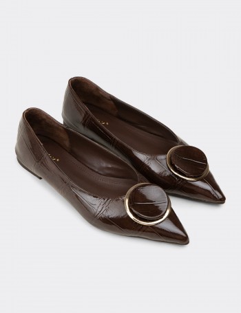 Women's Brown Pointed Toe Buckled Flats