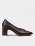 Women's Brown Pumps