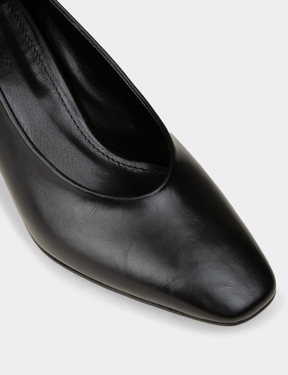 Women's Black Pumps - K7702ZSYHM01