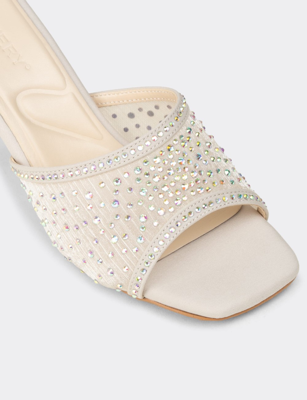 Women's Embellished Beige Mule Sandal - K1231ZBEJM01